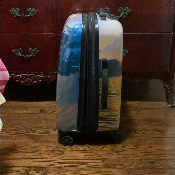 Luggage - Picture 4 of 4